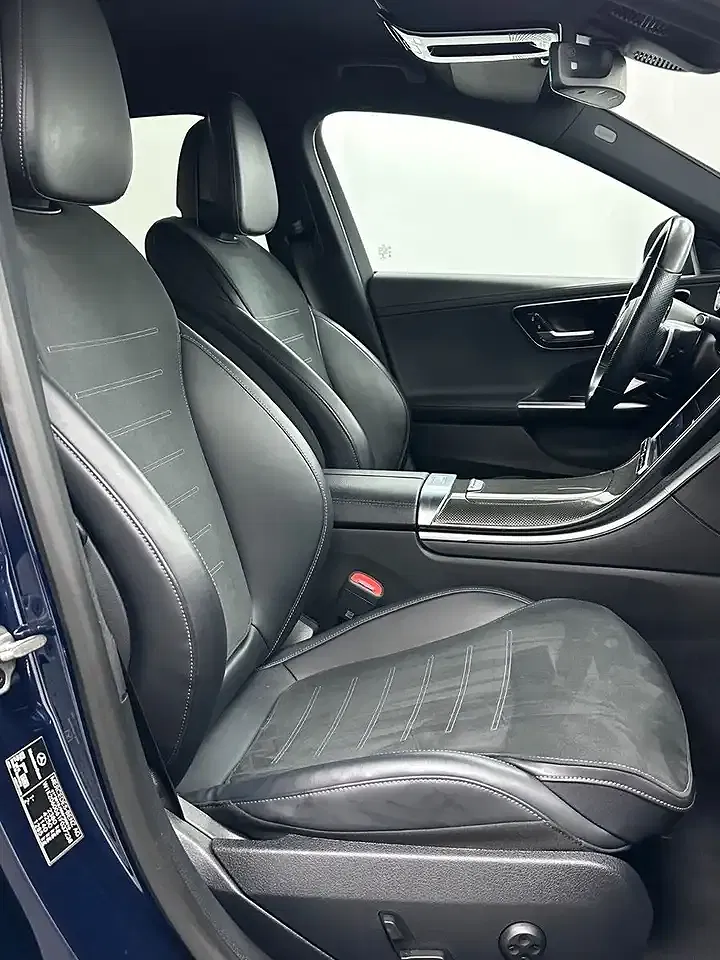 Mercedes-Benz C 300 - Thumbnail 14