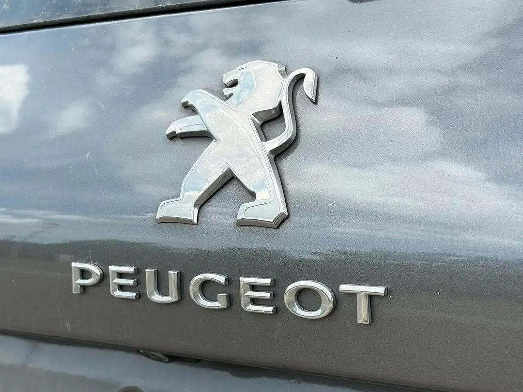 Peugeot 308 - Thumbnail 7