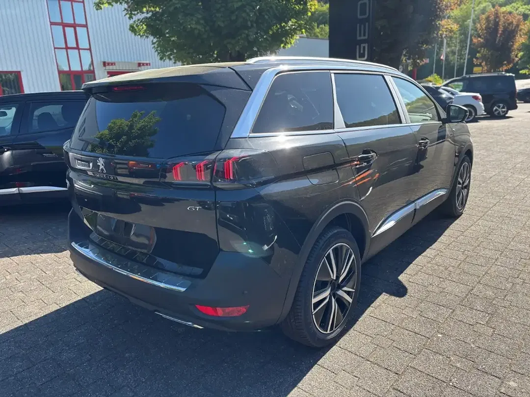 Peugeot 5008 - Thumbnail 4