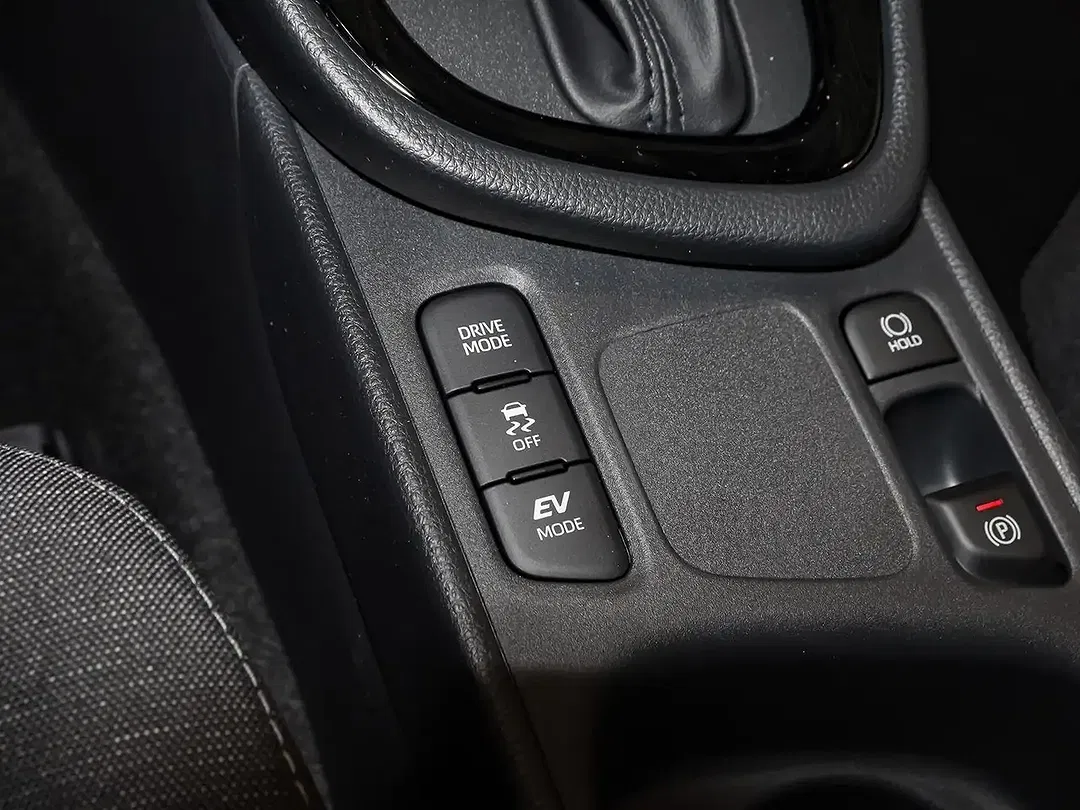 Toyota Yaris - Thumbnail 14