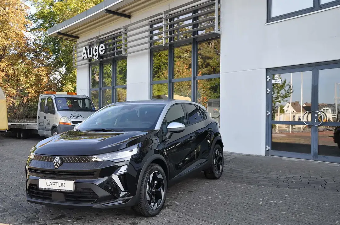 Renault Captur - Thumbnail 1