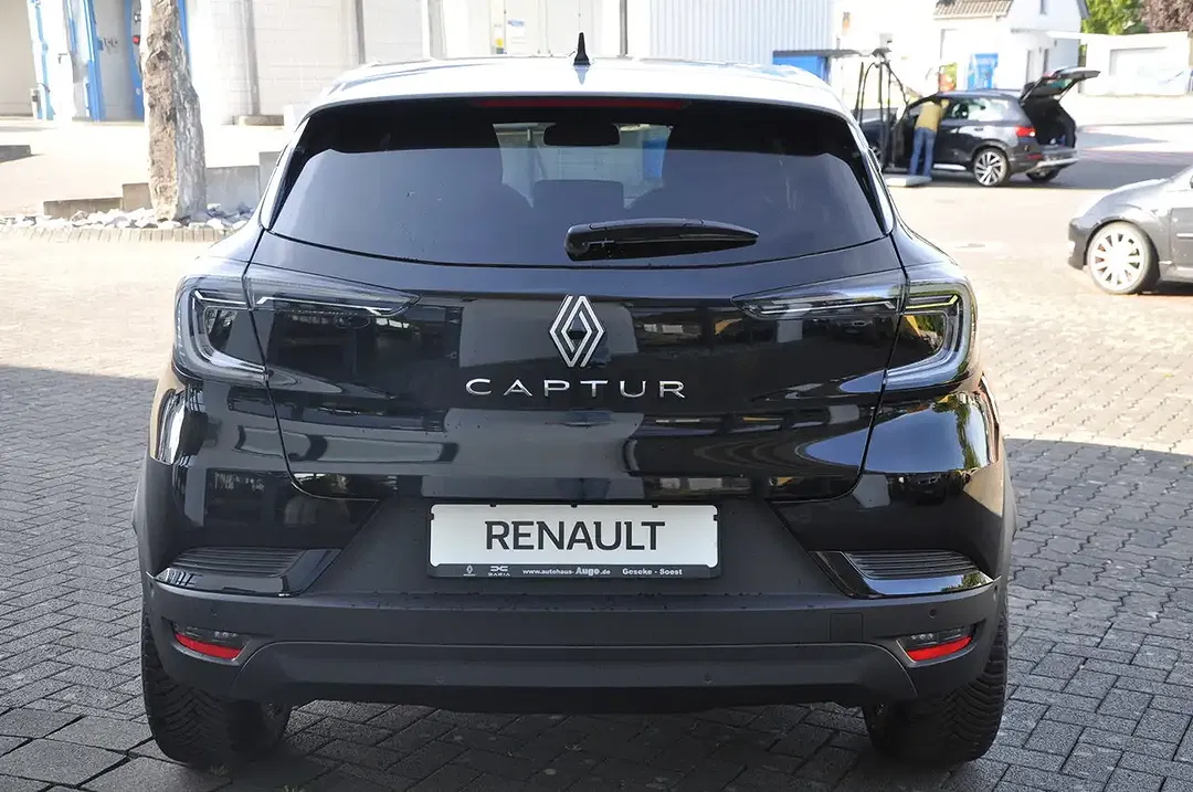 Renault Captur - Thumbnail 7