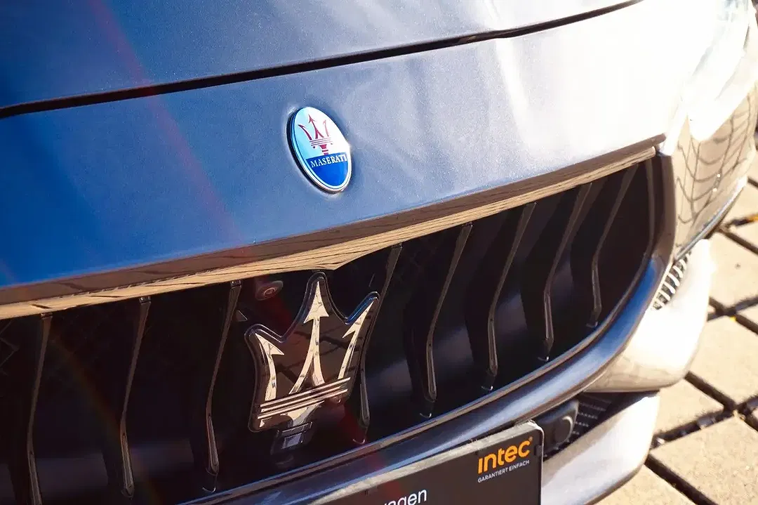 Maserati Ghibli - Thumbnail 10