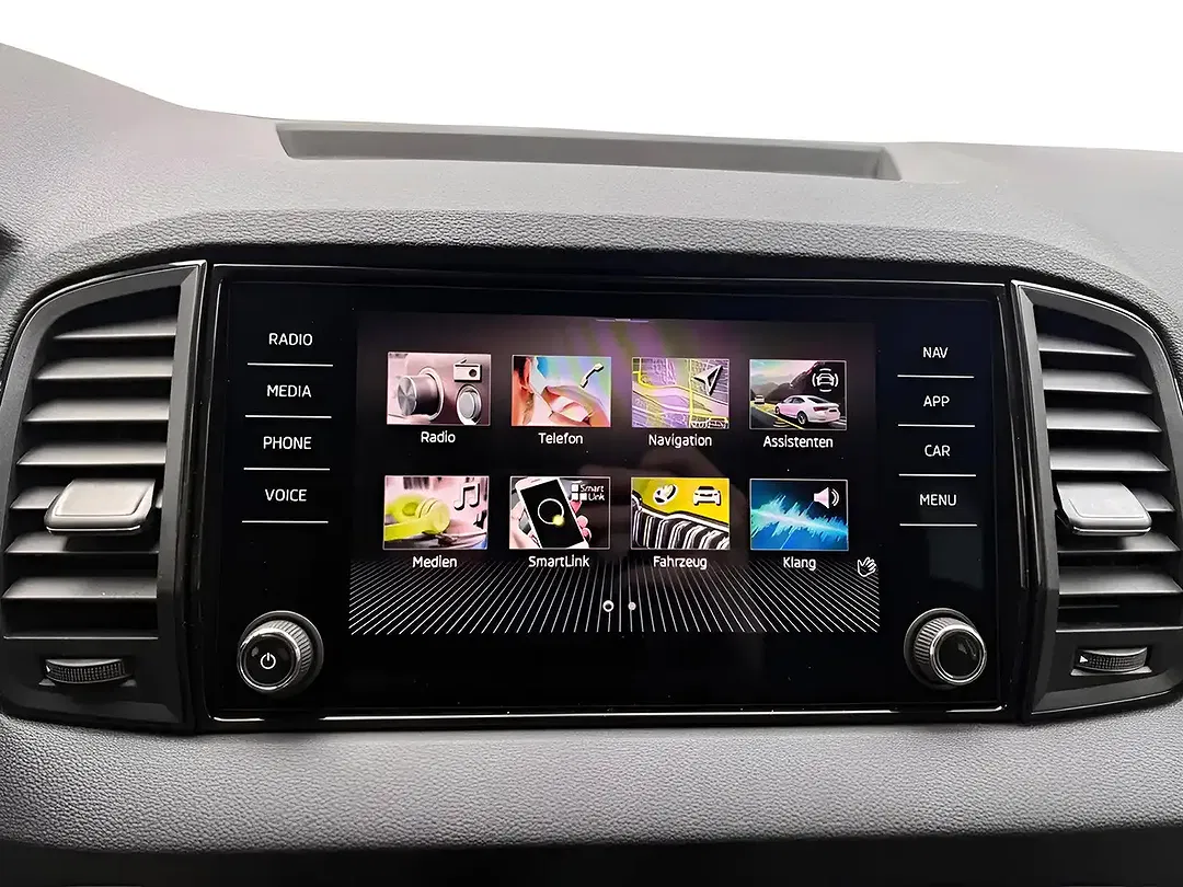 Skoda Karoq - Thumbnail 12