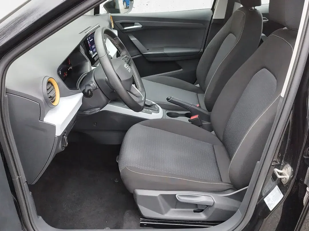 SEAT Arona - Thumbnail 6