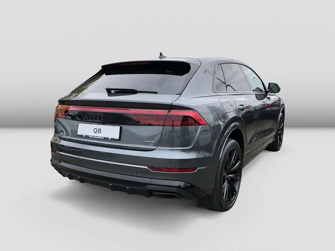 Audi Q8 - Thumbnail 3