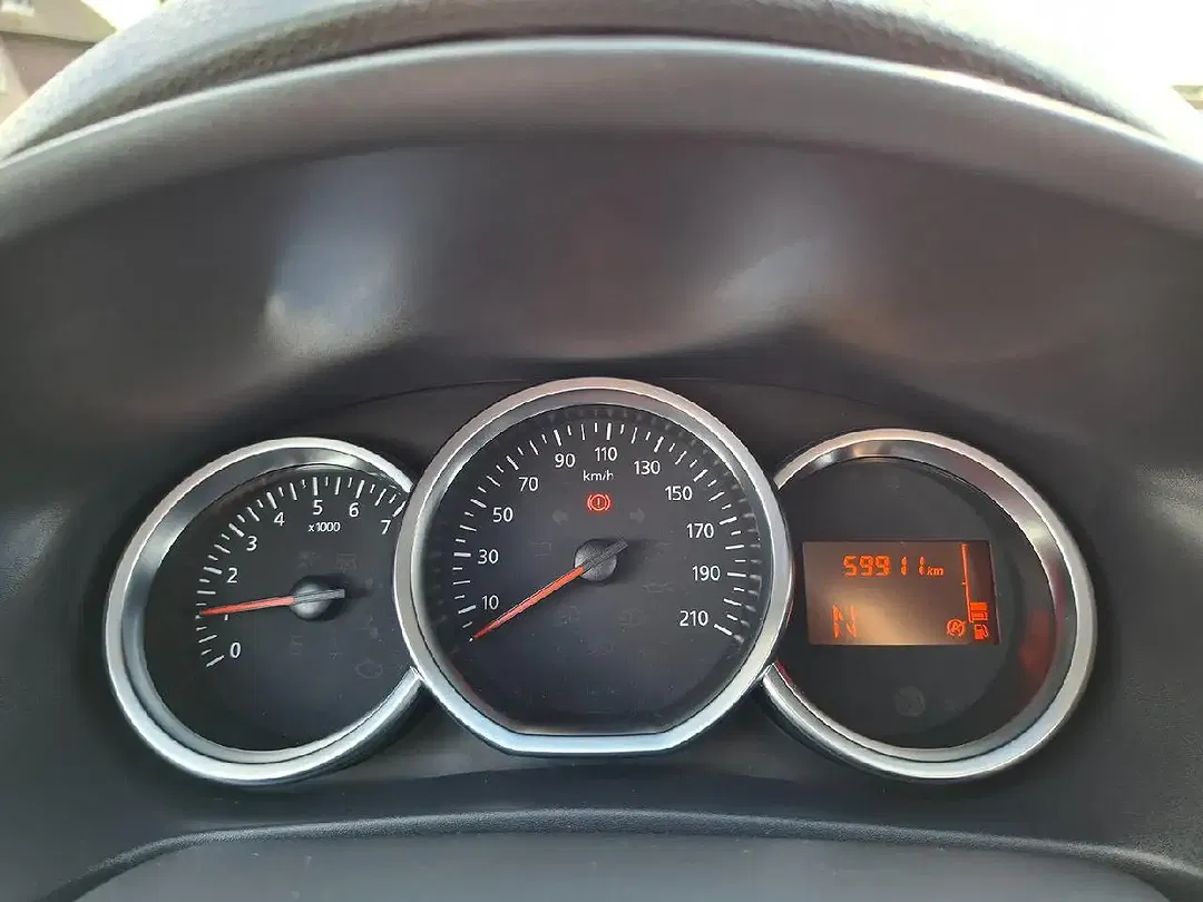 Dacia Sandero - Thumbnail 10