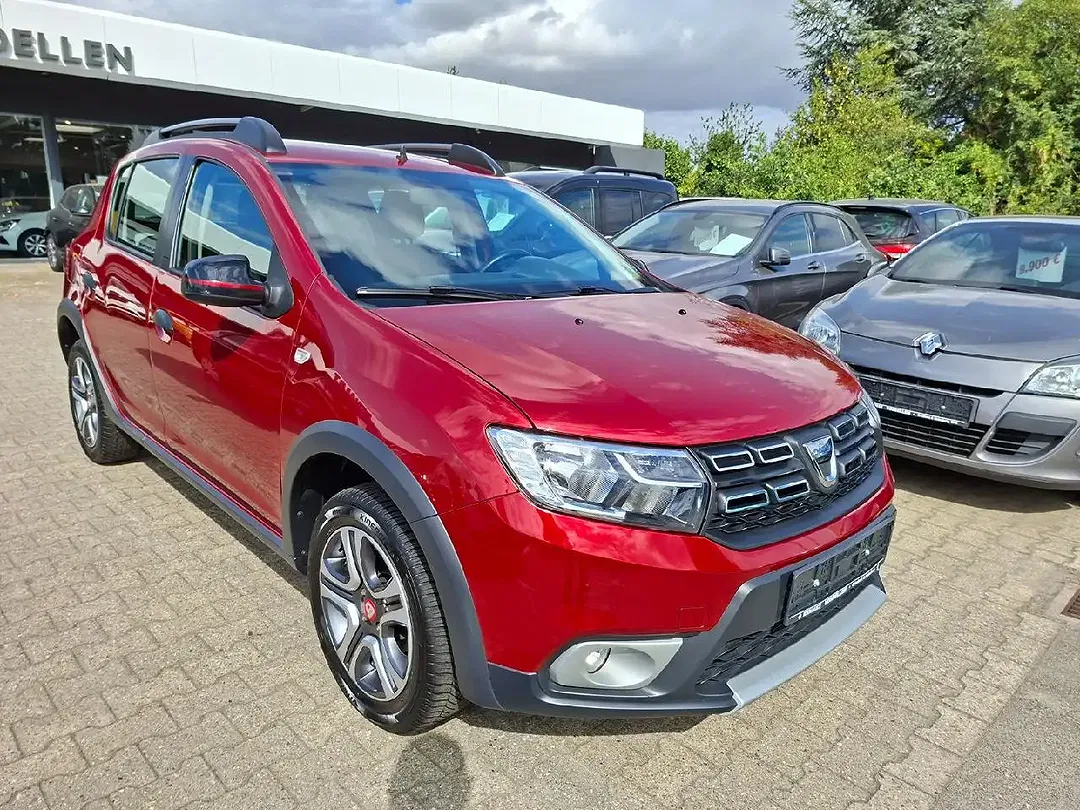 Dacia Sandero - Thumbnail 2