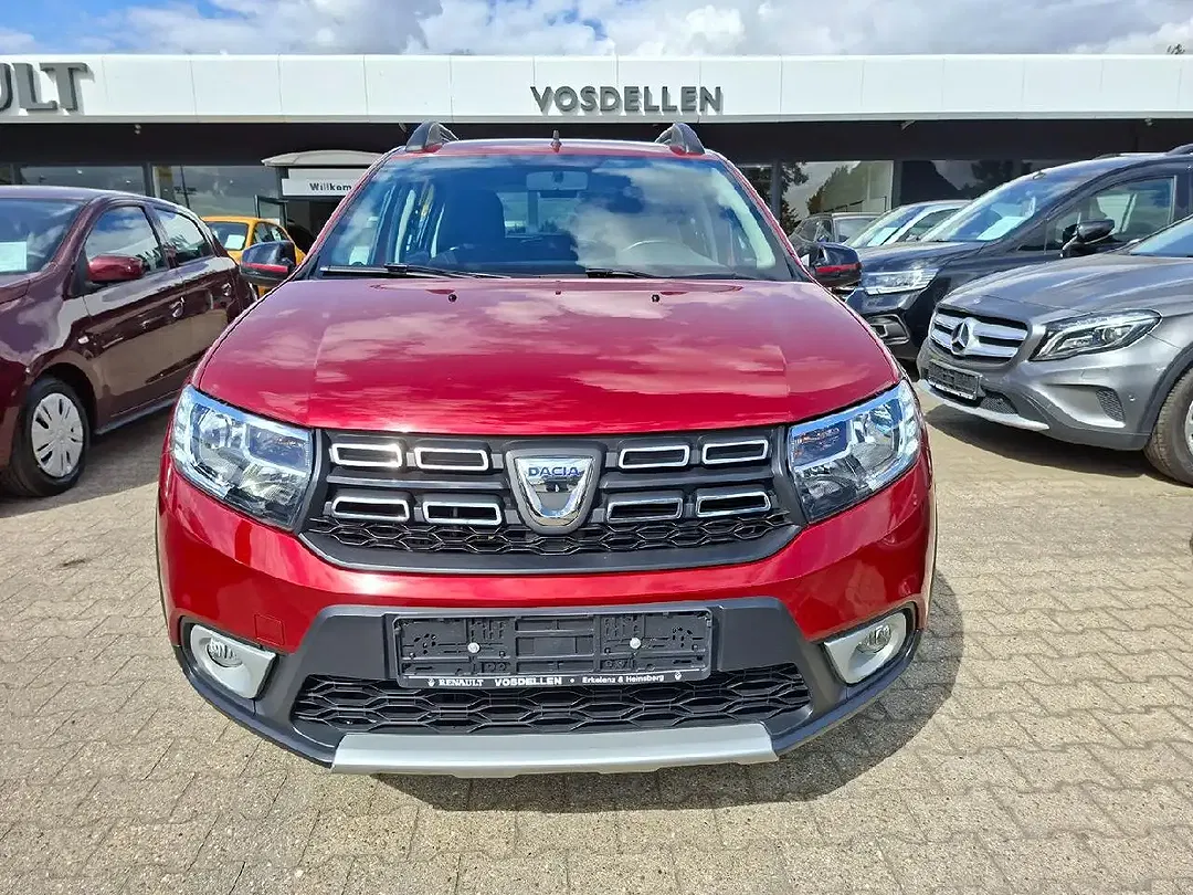 Dacia Sandero - Thumbnail 3