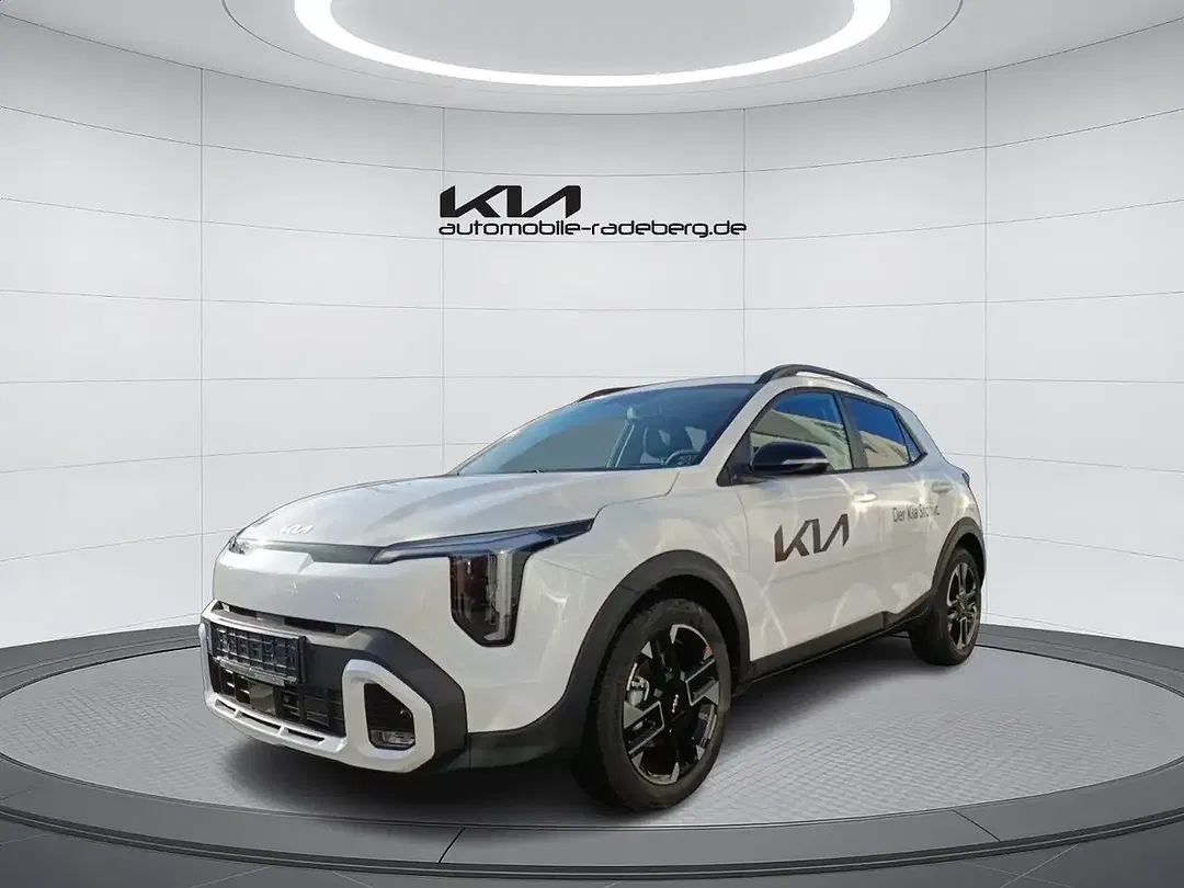 Kia Stonic - Thumbnail 2