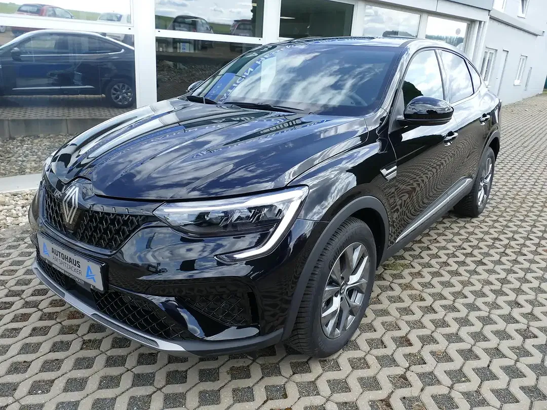 Renault Arkana - Thumbnail 2