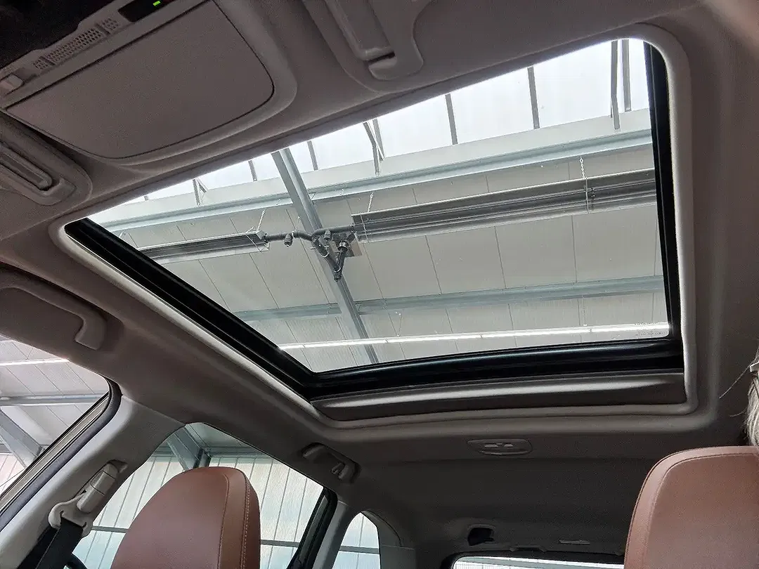 Subaru Forester - Thumbnail 9