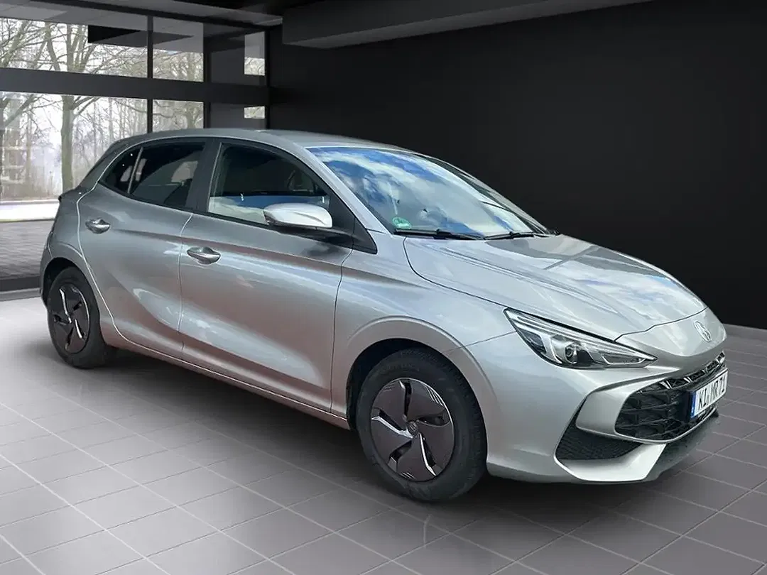 MG MG3 - Thumbnail 4