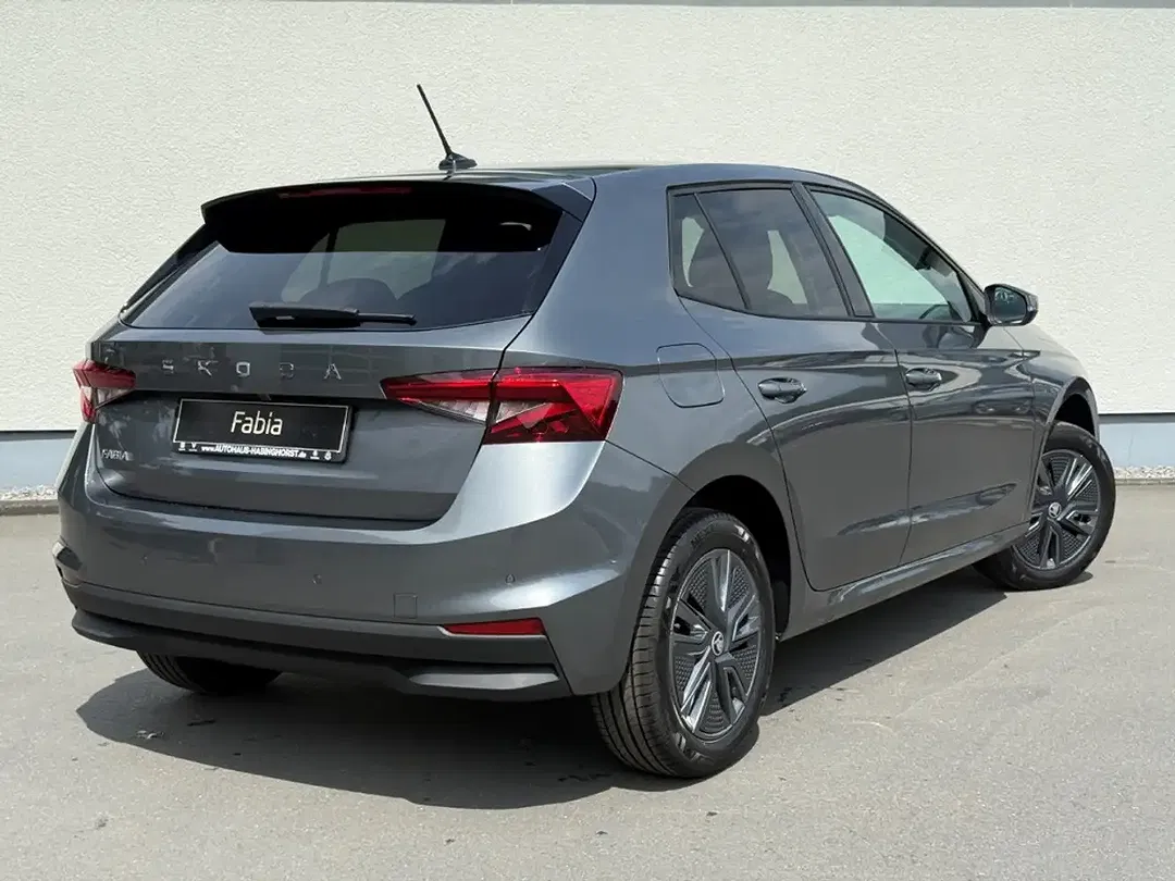 Skoda Fabia - Thumbnail 2