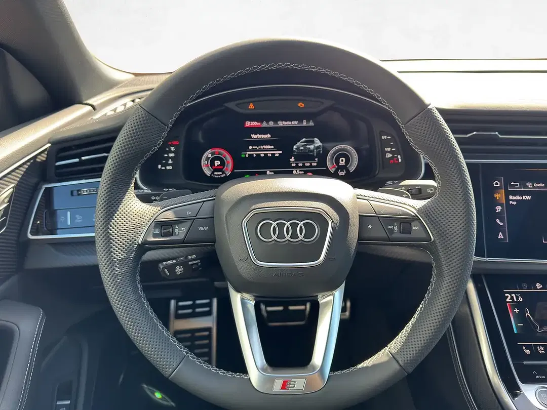 Audi Q8 - Thumbnail 11