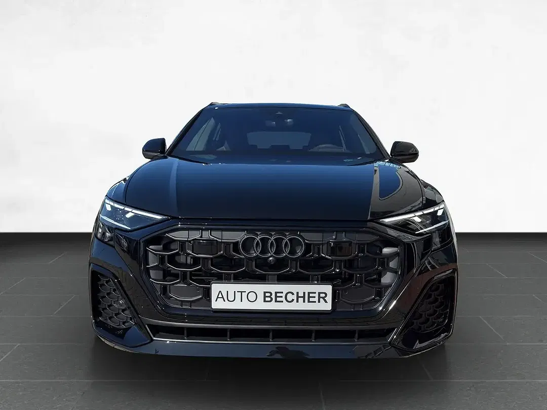 Audi Q8 - Thumbnail 2