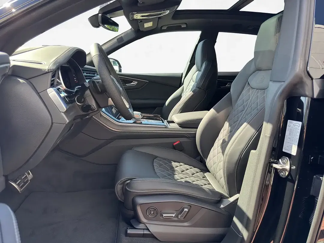 Audi Q8 - Thumbnail 7