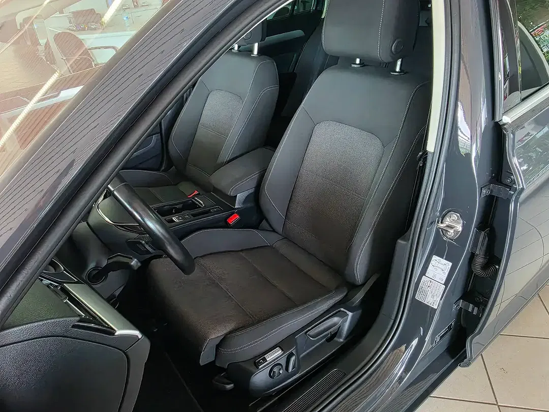 Volkswagen Passat Variant - Thumbnail 8
