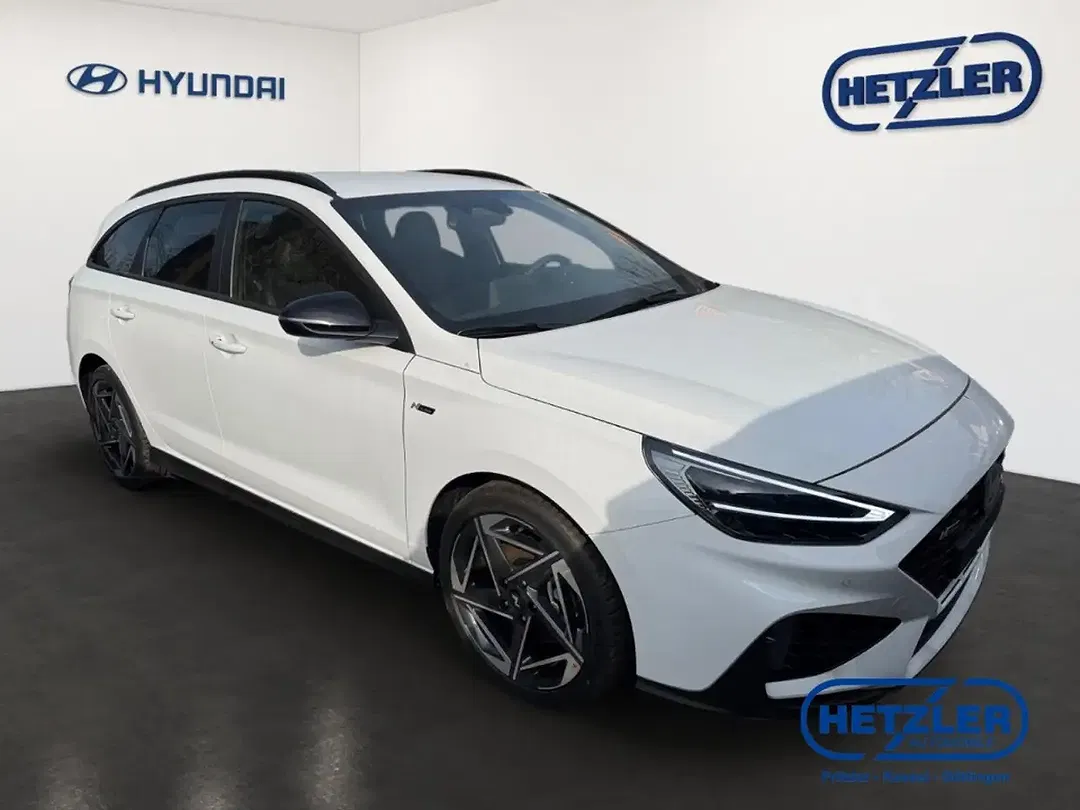 Hyundai i30 - Thumbnail 2
