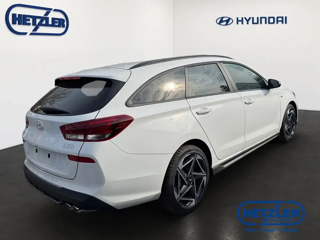 Hyundai i30 - Thumbnail 3
