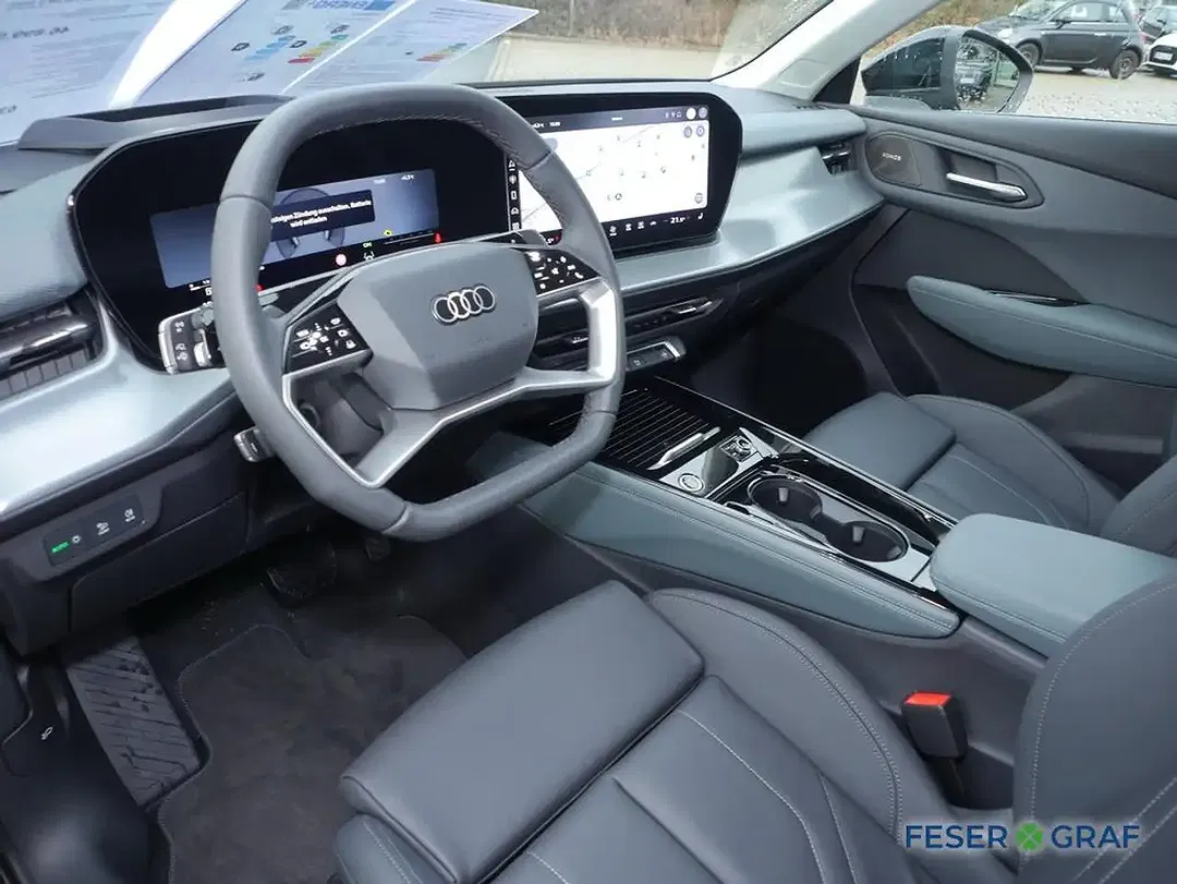 Audi Q3 - Thumbnail 7