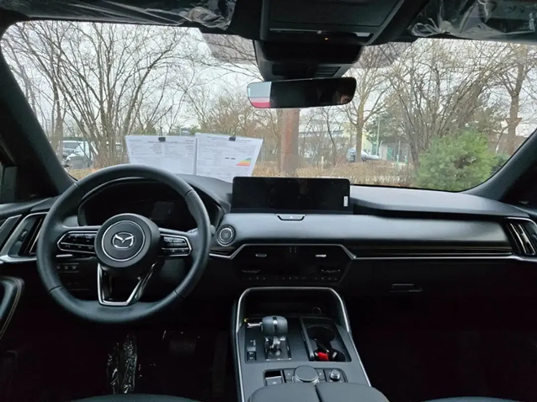 Mazda CX-60 - Thumbnail 3