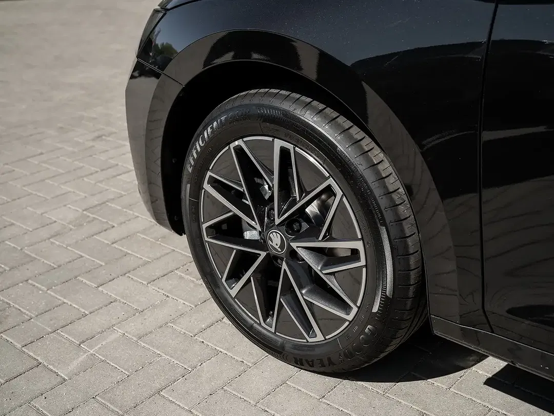 Skoda Octavia - Thumbnail 5