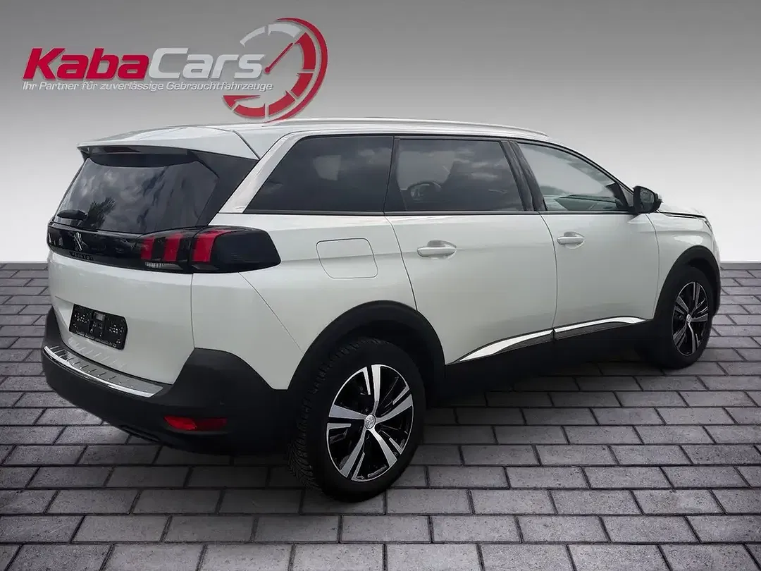 Peugeot 5008 - Thumbnail 3