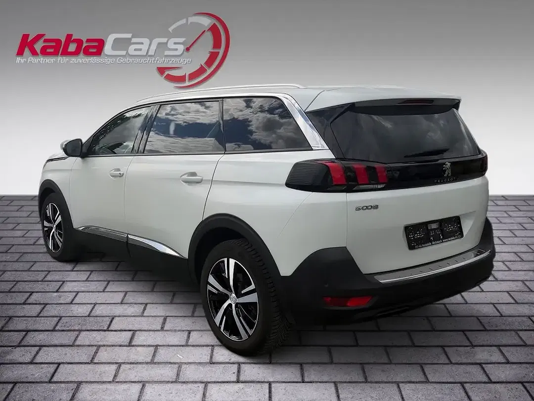 Peugeot 5008 - Thumbnail 4