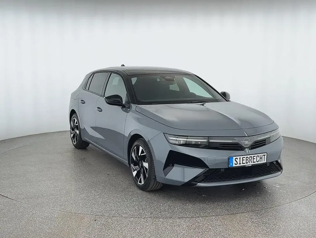 Opel Astra - Thumbnail 3