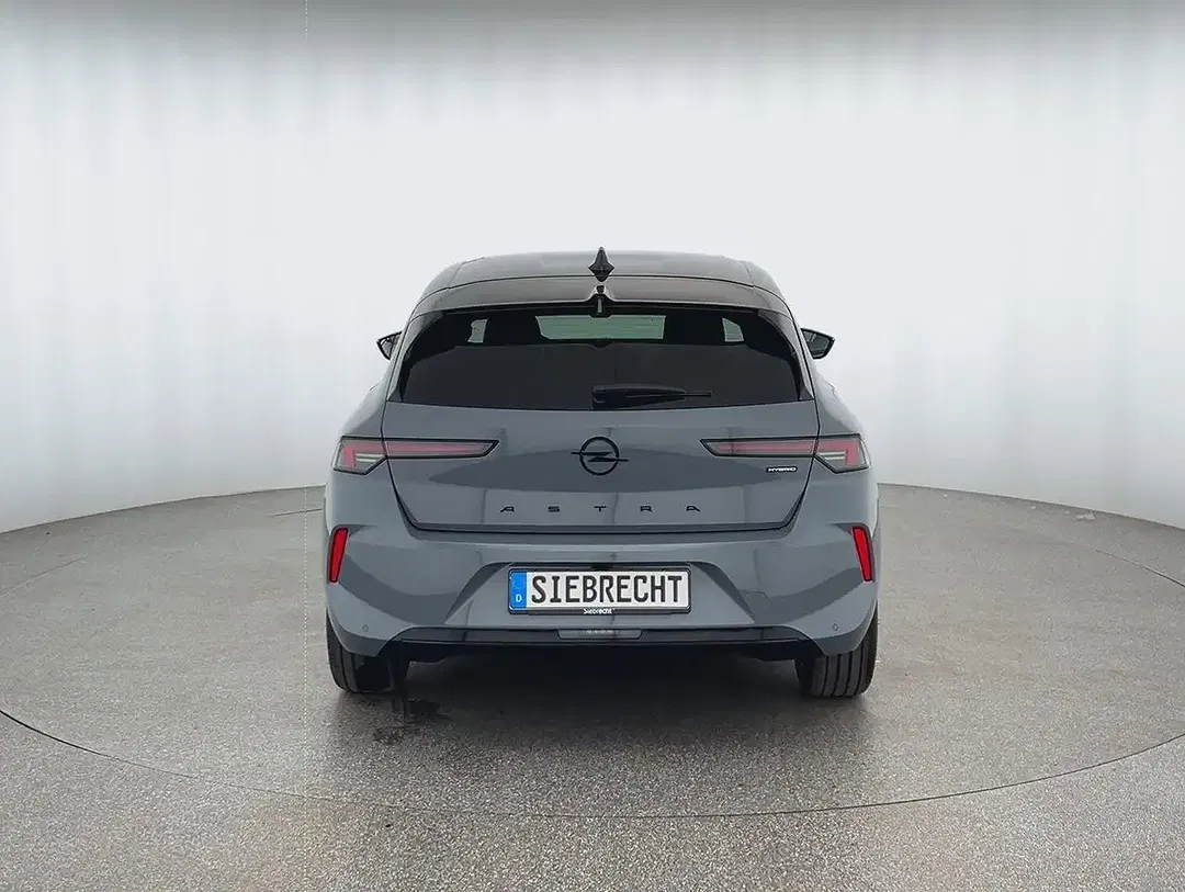 Opel Astra - Thumbnail 4