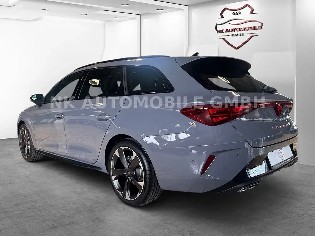 CUPRA Leon - Thumbnail 4