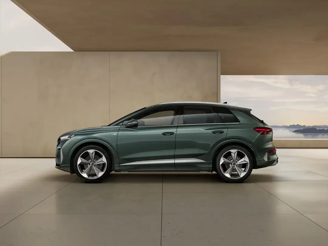 Audi Q4 e-tron - Thumbnail 3