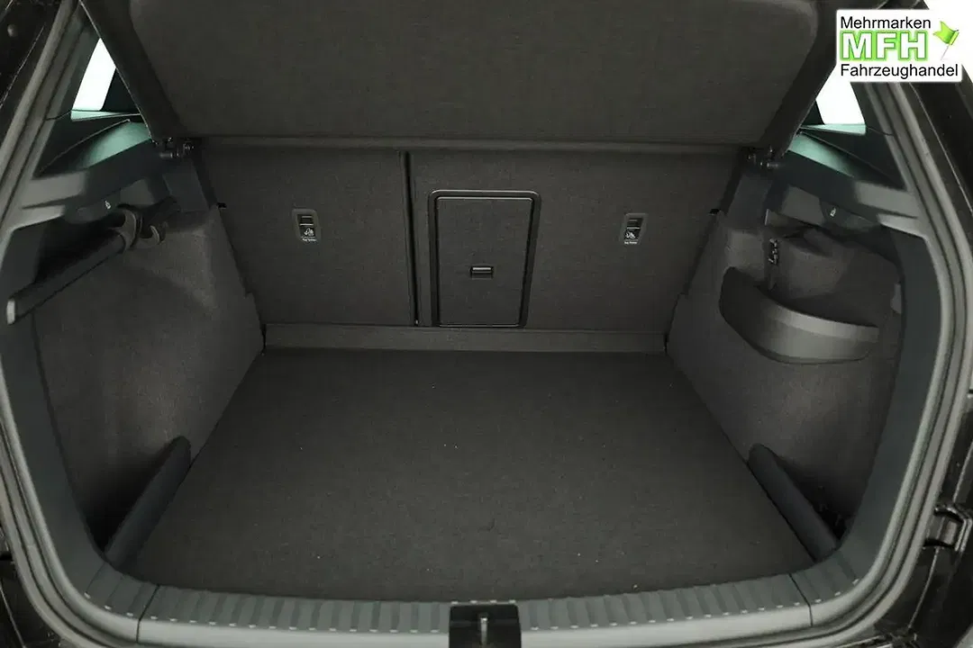 Skoda Karoq - Thumbnail 14