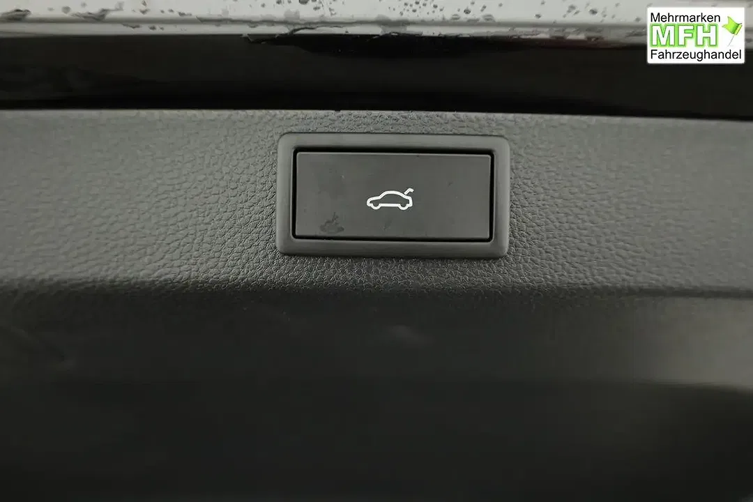 Skoda Karoq - Thumbnail 15