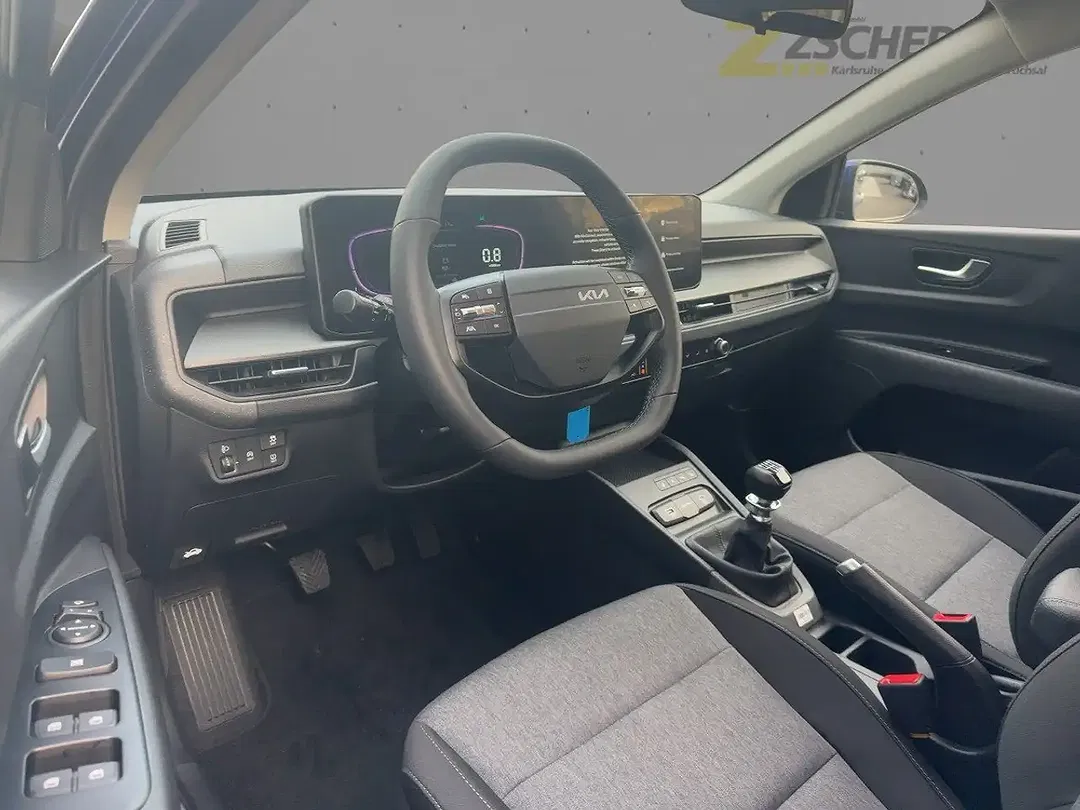 Kia Stonic - Thumbnail 6