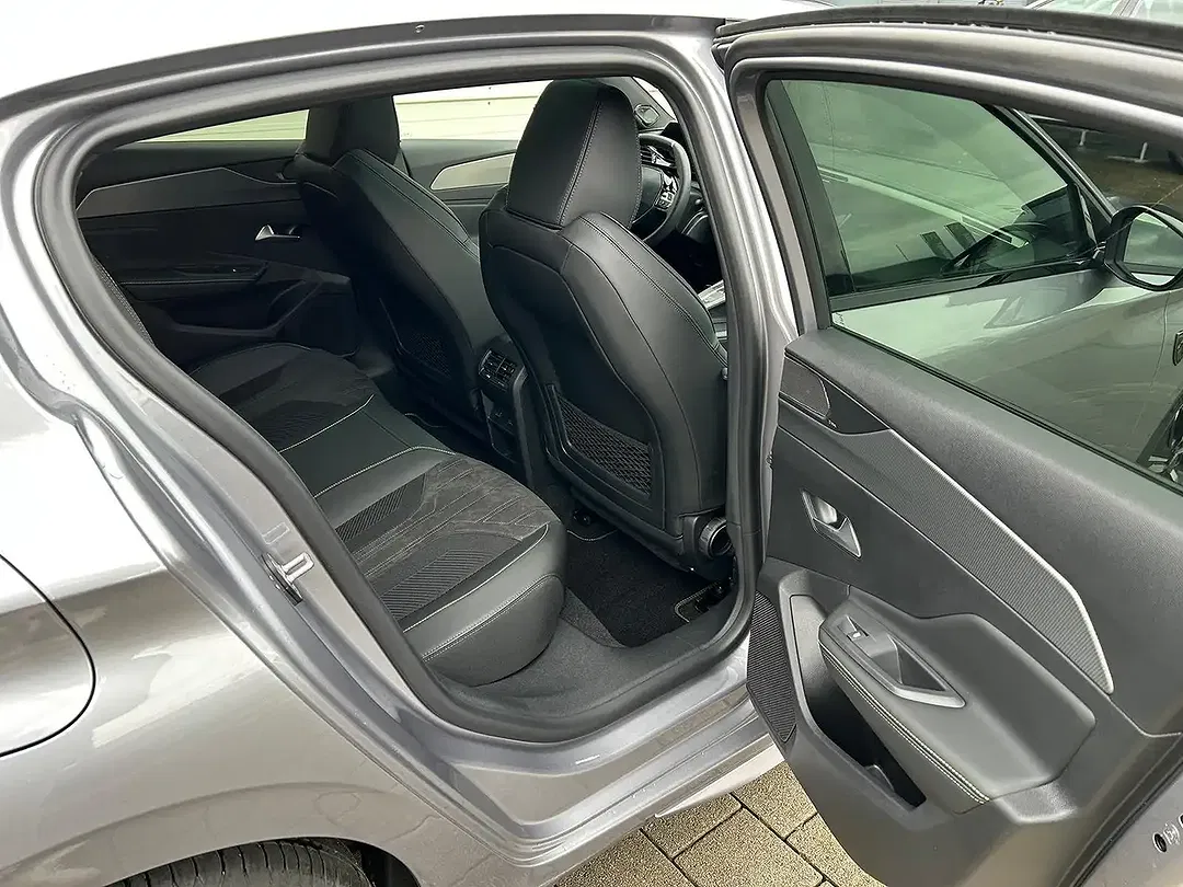 Peugeot 308 - Thumbnail 15