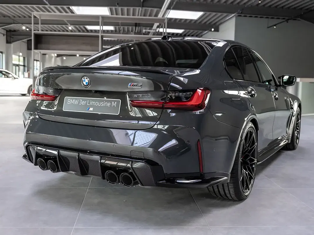 BMW M3 - Thumbnail 6