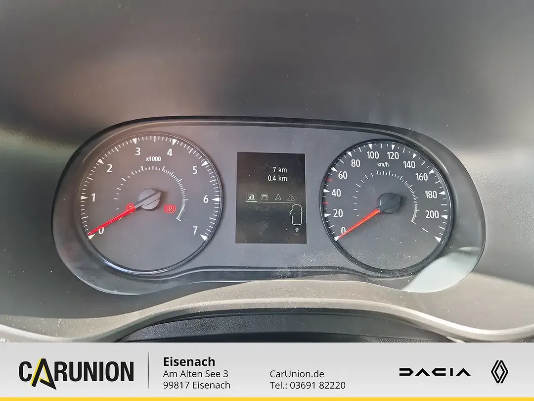 Dacia Sandero - Thumbnail 10