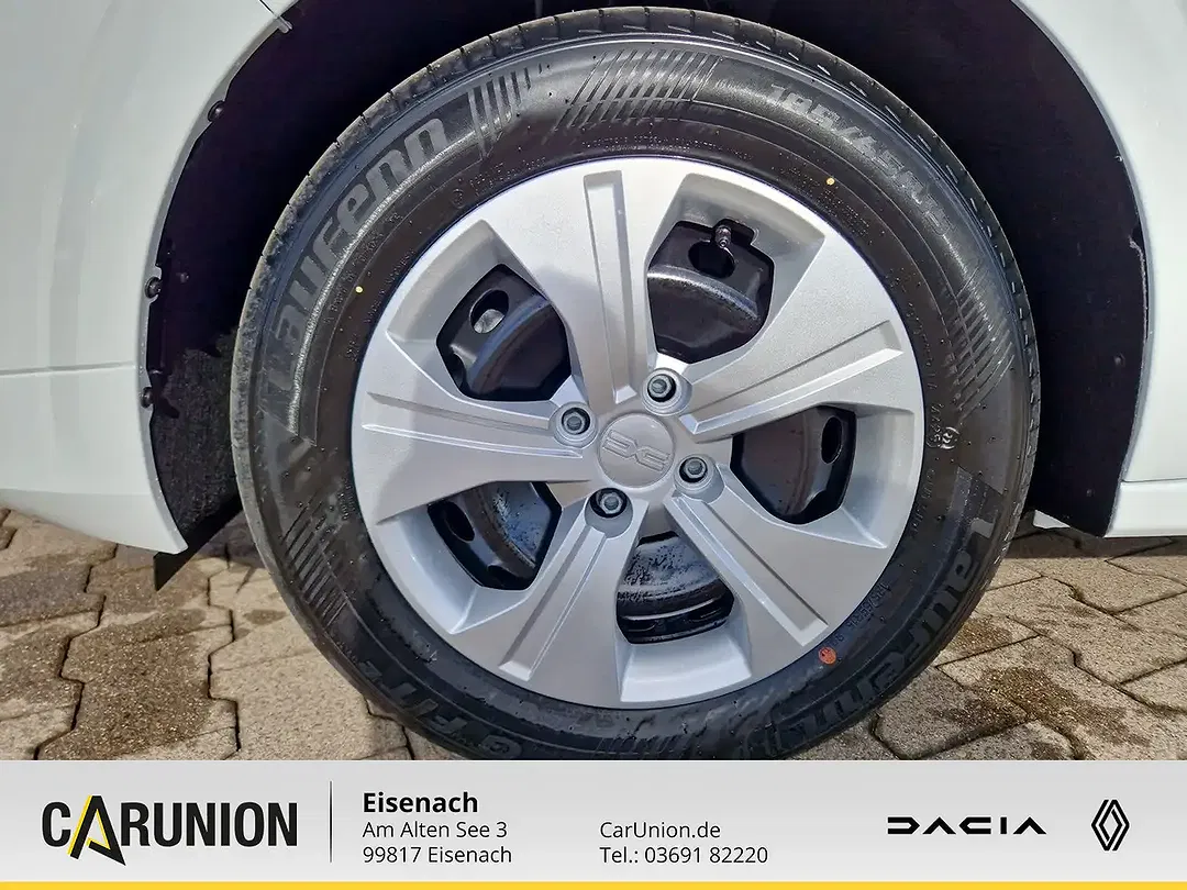 Dacia Sandero - Thumbnail 12