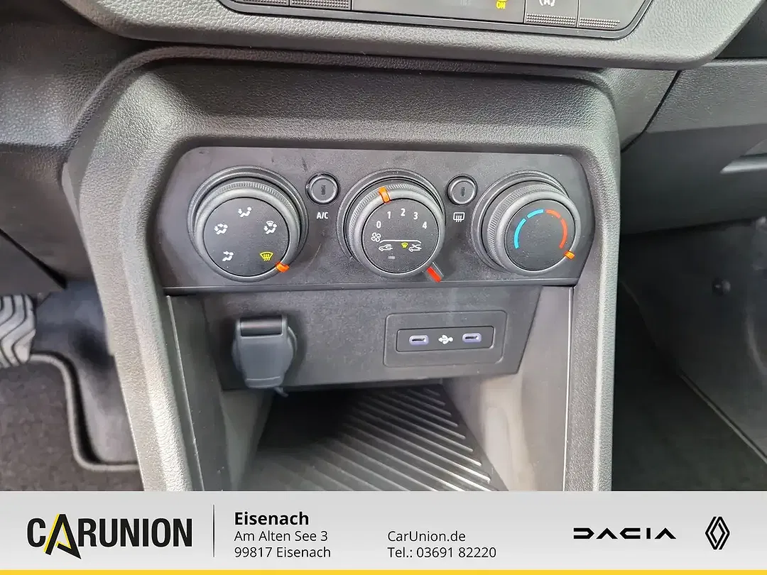 Dacia Sandero - Thumbnail 15