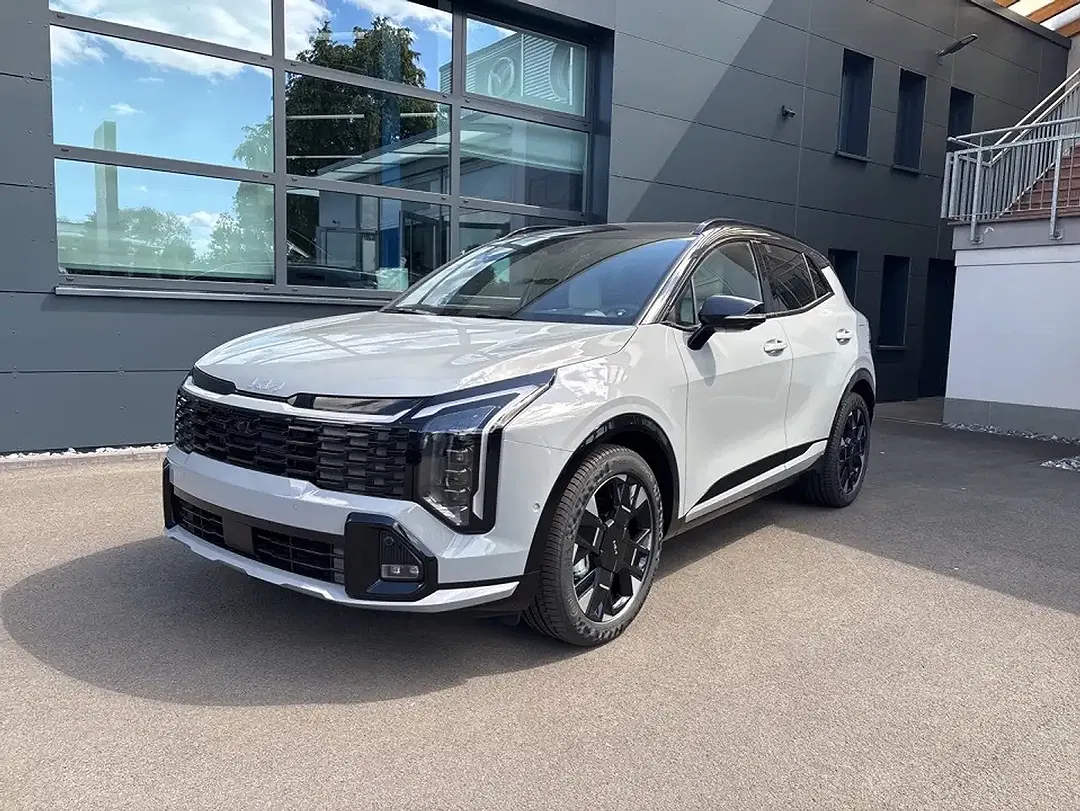 Kia Sportage - Thumbnail 1