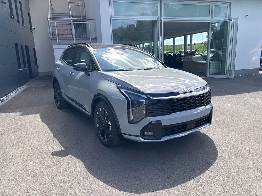 Kia Sportage - Thumbnail 2