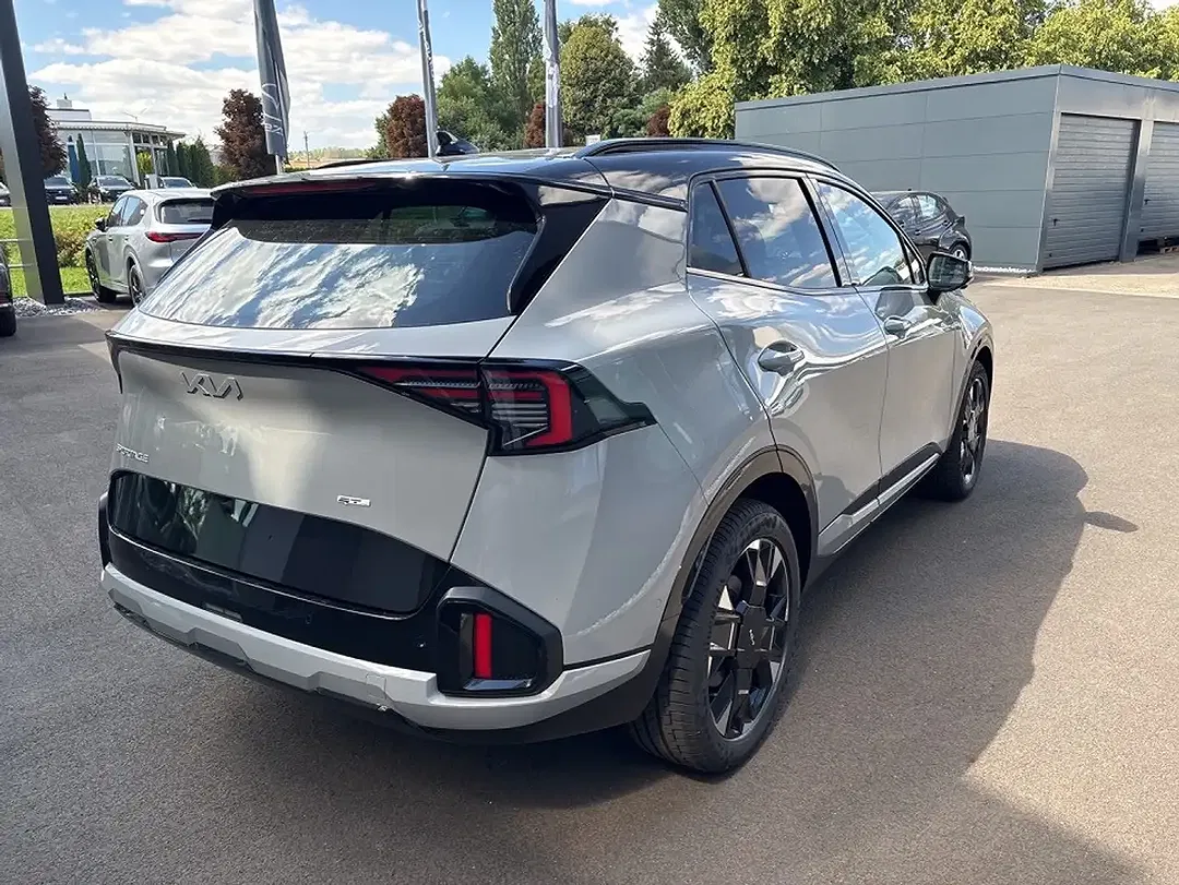 Kia Sportage - Thumbnail 3