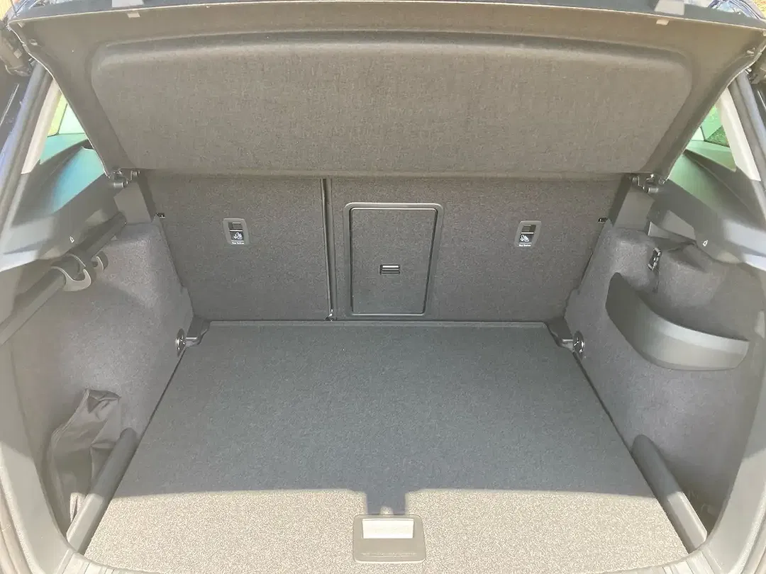 Skoda Karoq - Thumbnail 7