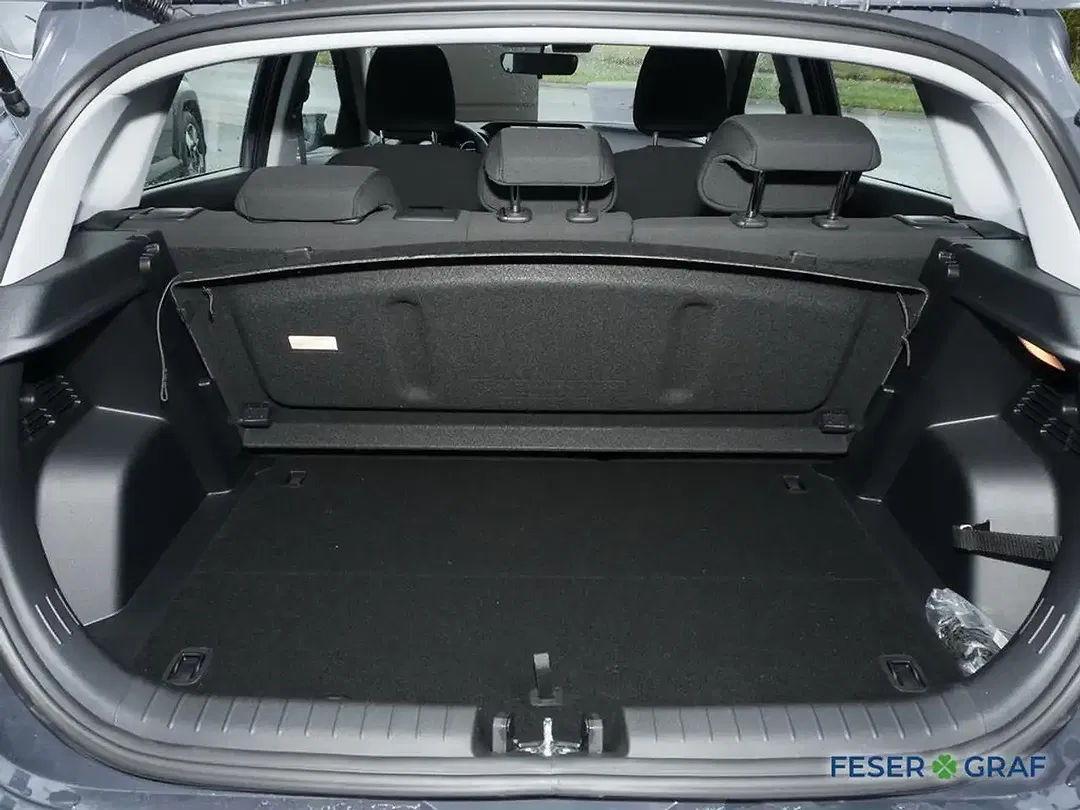 Hyundai i20 - Thumbnail 9