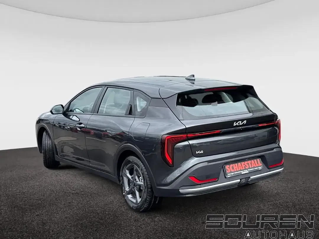 Kia K4 - Thumbnail 3