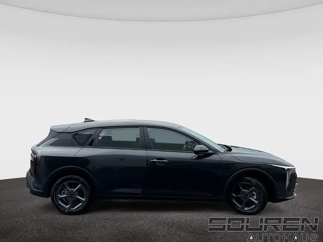 Kia K4 - Thumbnail 6