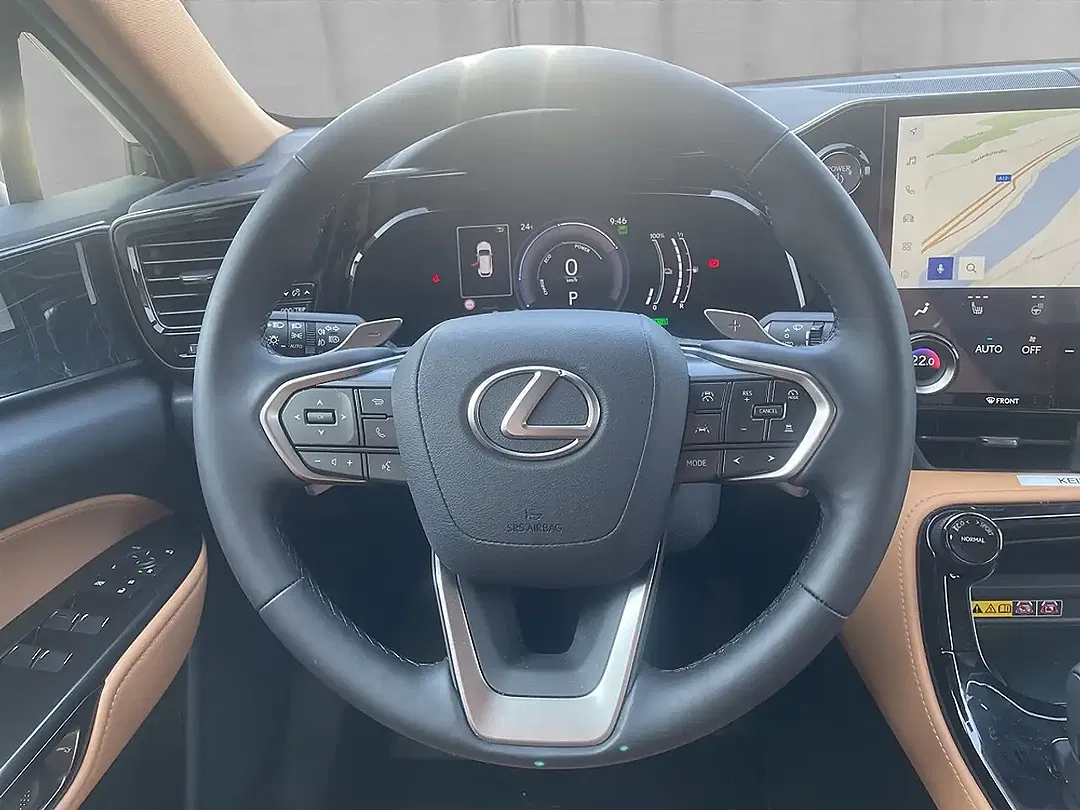 Lexus NX 450h+ - Thumbnail 5