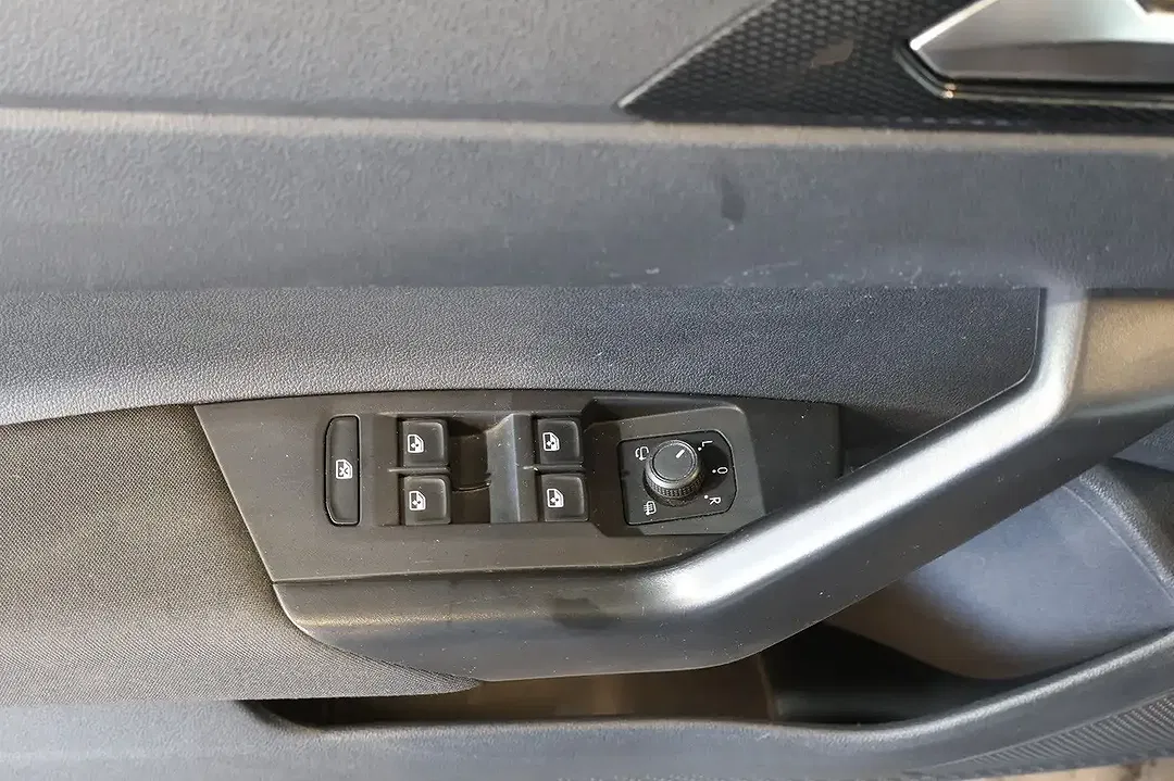 Volkswagen Taigo - Thumbnail 11